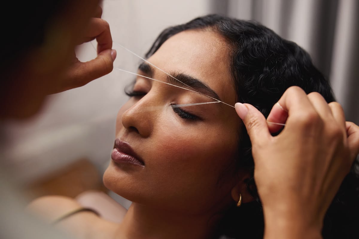 Eyebrow Threading Services in Pallavaram